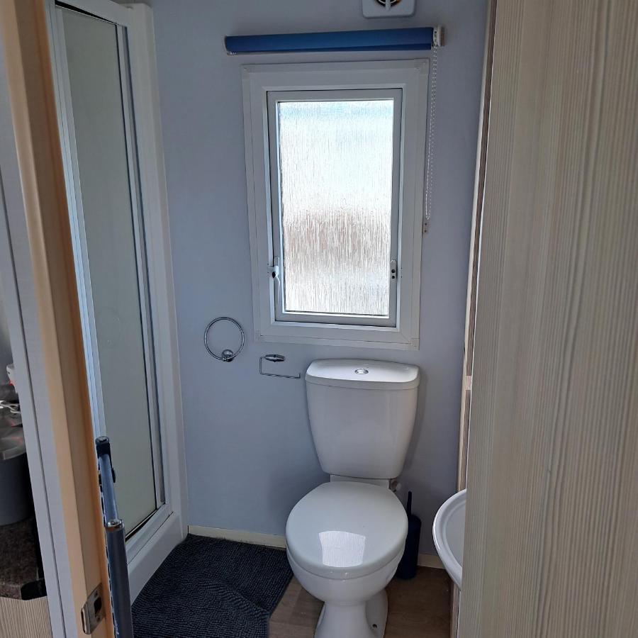 Cj & Daisies Holiday Home Prestatyn Luaran gambar
